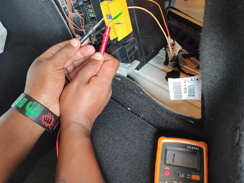 Electrical diagnostics at iCarService, Hyderabad